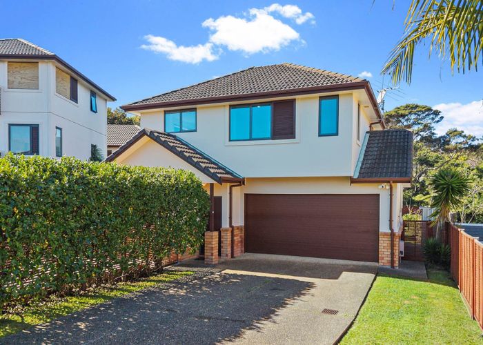  at 30 Greenbough Lane, Greenhithe, North Shore City, Auckland