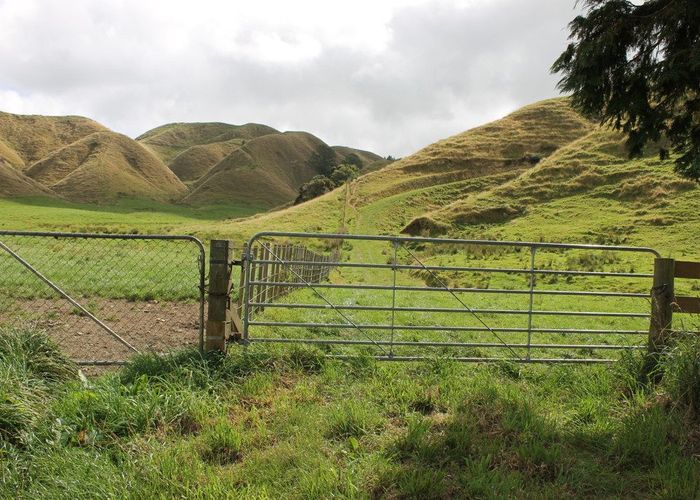  at 613 Waitohu Valley Road, Otaki, Kapiti Coast, Wellington
