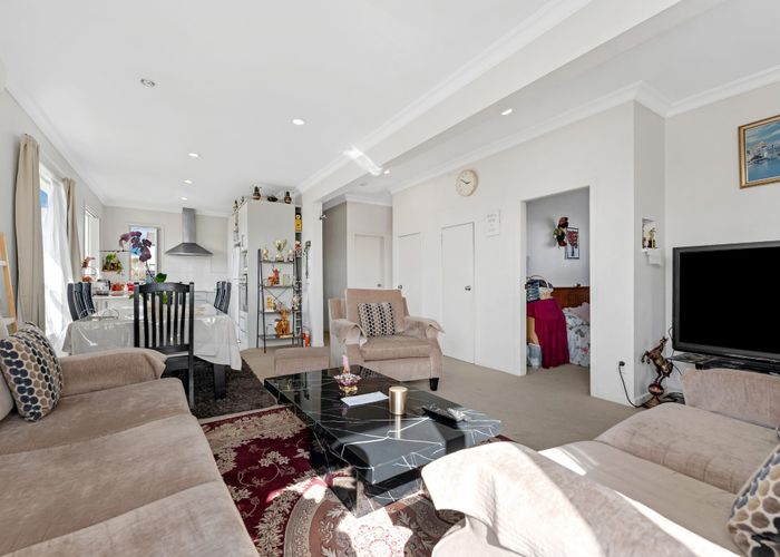  at 21 Kautami Avenue, Papatoetoe, Manukau City, Auckland