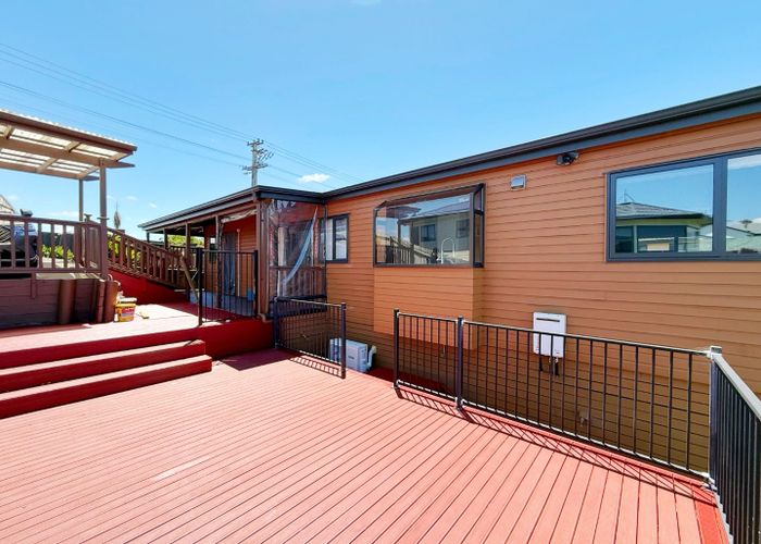  at 113 Luckens Road, West Harbour, Waitakere City, Auckland