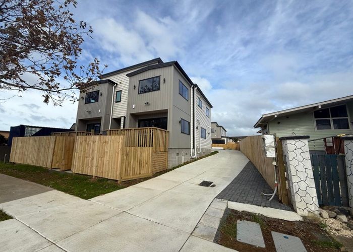  at 270C Buckland Road, Mangere East, Manukau City, Auckland