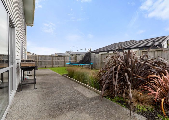  at 2/25 Hapori Avenue, Baverstock, Hamilton