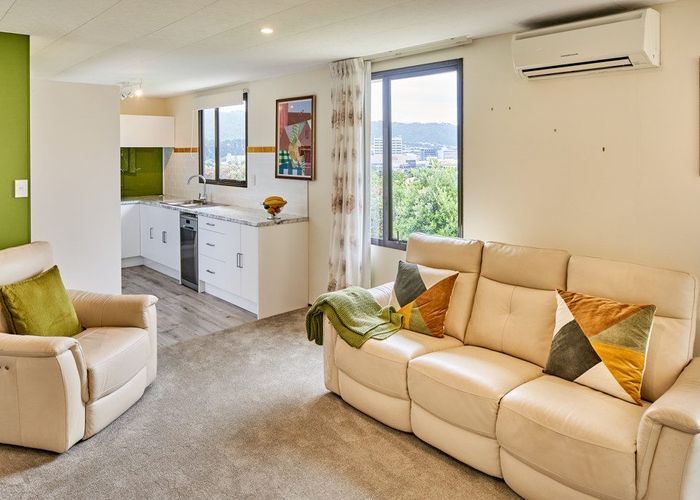  at 4 Kivell Street, Ranui, Porirua