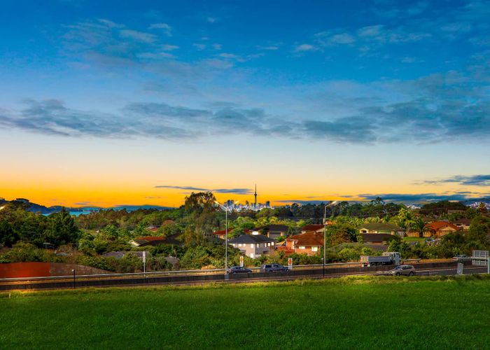  at 33C Westgate Drive, Westgate, Auckland