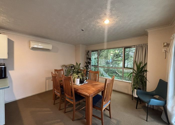  at 4 Edron Pl, Redwood, Christchurch City, Canterbury