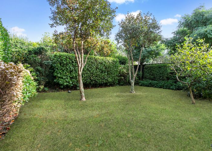 at 1/109 Grand Drive, Remuera, Auckland