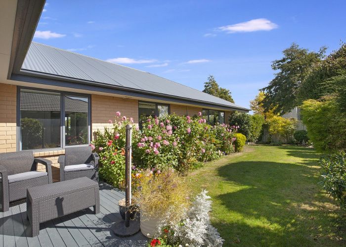  at 46 Eaglesome Avenue, Aidanfield, Christchurch
