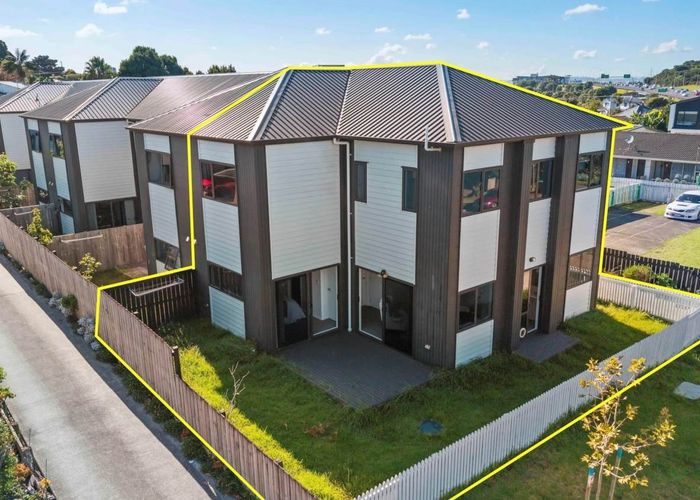  at 1/75 Aranui Road, Mount Wellington, Auckland