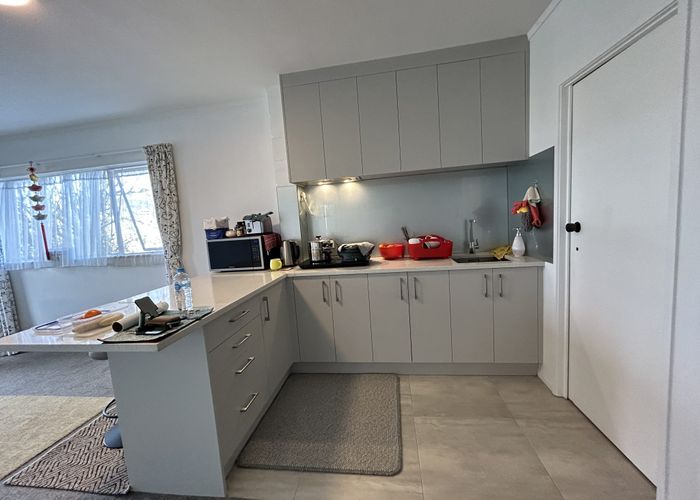  at 337 East Coast Road, Mairangi Bay, North Shore City, Auckland