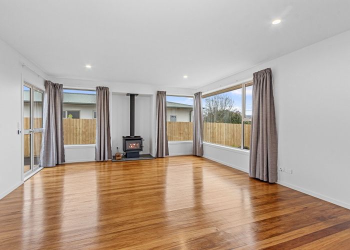  at 113 Gayhurst Road, Dallington, Christchurch