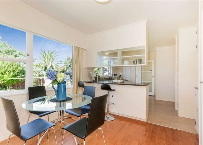  at 96 Barrack Road, Mount Wellington, Auckland