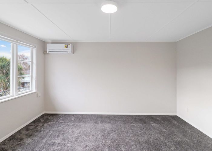  at 4/2 Argyle Grove, Trentham, Upper Hutt, Wellington