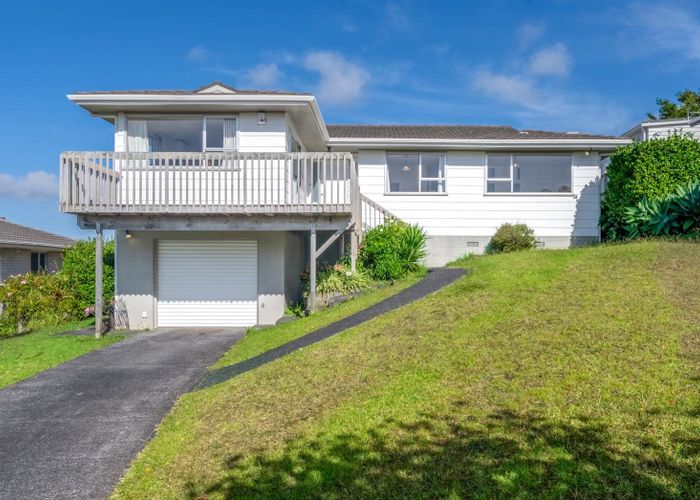  at 3 Intrepid Place, Torbay, North Shore City, Auckland