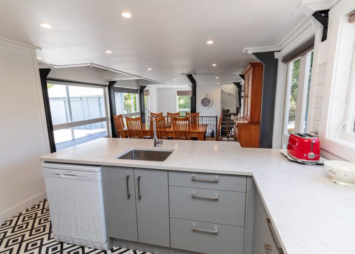  at 9 Dixie Street, Te Horo, Kapiti Coast, Wellington