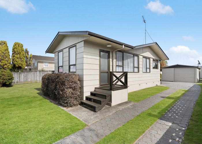  at 3 Elmwood Crescent, Pukete, Hamilton, Waikato