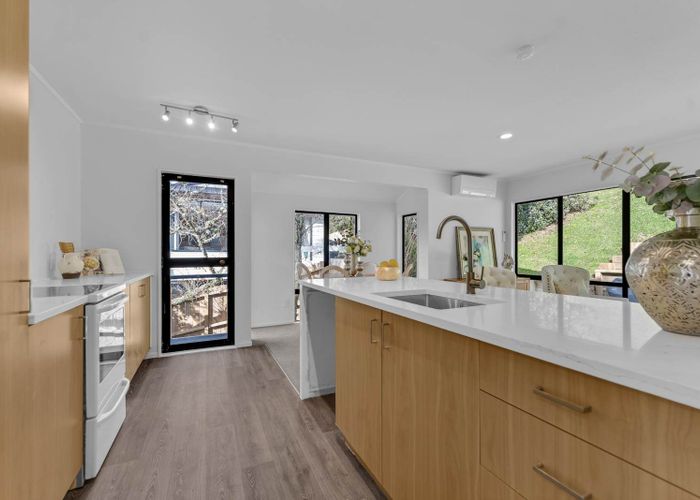  at 52 Topliss Drive, Torbay, North Shore City, Auckland
