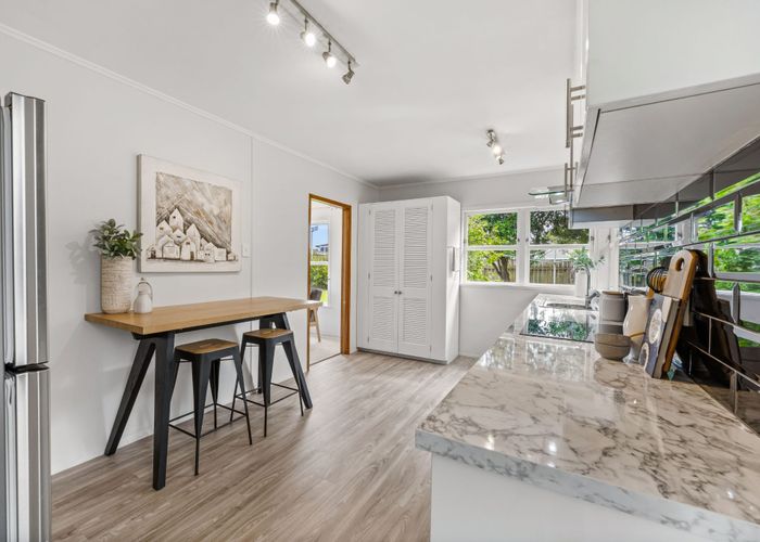  at 1/663 Te Atatu Road, Te Atatu Peninsula, Waitakere City, Auckland