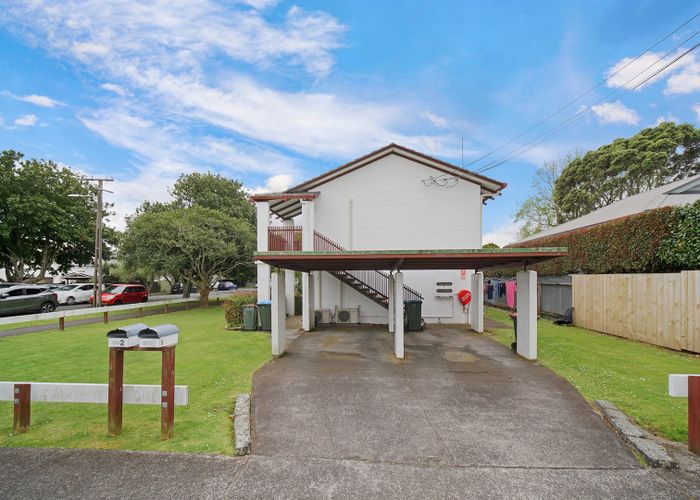  at 2/32 Tranmere Road, Sandringham, Auckland City, Auckland