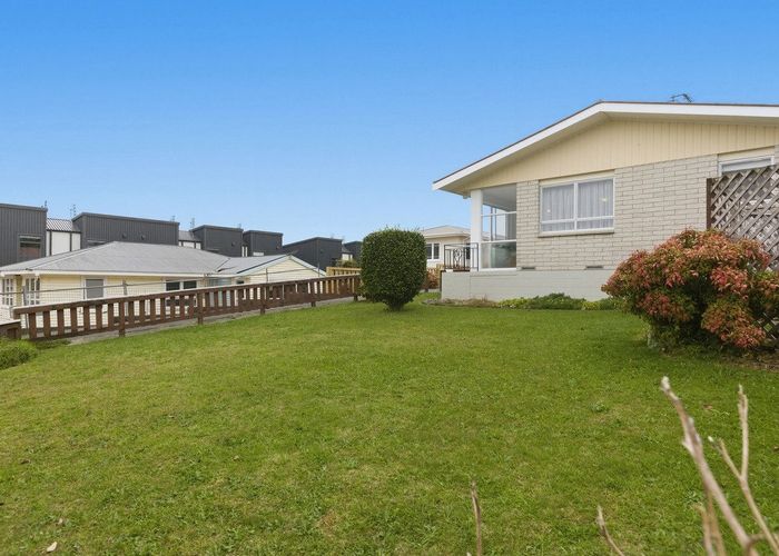  at 5 Hilltop Road, Parkvale, Tauranga, Bay Of Plenty
