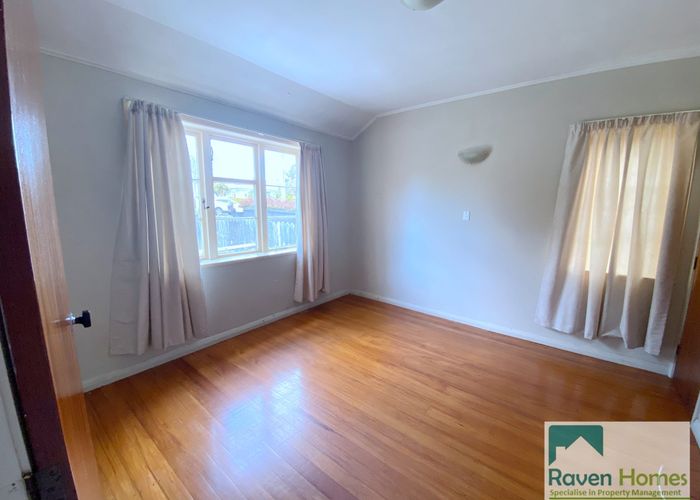  at 31 Queensway, Three Kings, Auckland City, Auckland