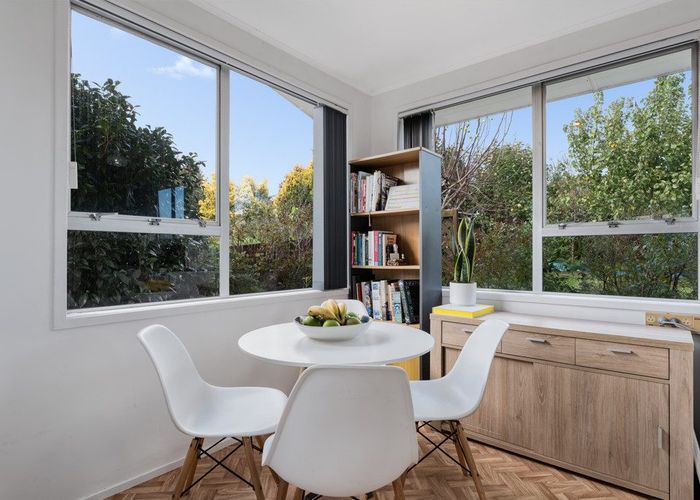  at 8 Dingadee Street, Welcome Bay, Tauranga, Bay Of Plenty