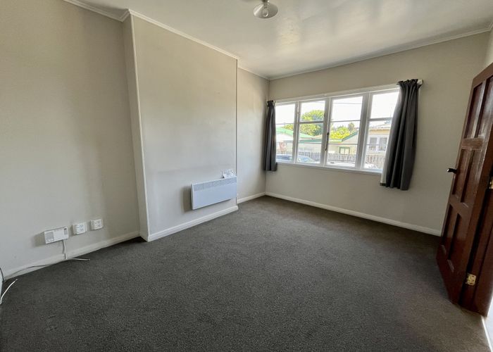  at 1/192 Rathgar Road, Henderson, Waitakere City, Auckland