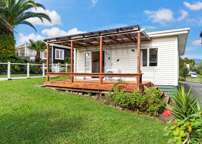  at 73 Bays Road, Orere Point, Manukau City, Auckland