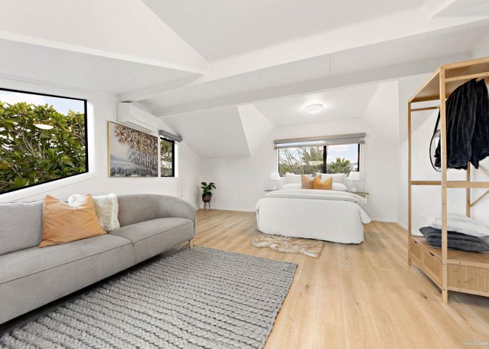  at 22 Marina View Drive, West Harbour, Waitakere City, Auckland