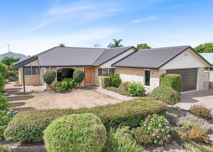  at 51 Edenpark Drive, Rototuna North, Hamilton