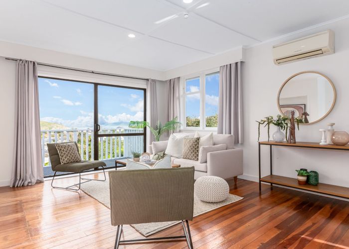 at 2 Mapplebeck Street, Titahi Bay, Porirua