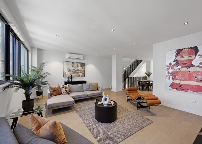  at 2/8 Vinegar Lane, Grey Lynn, Auckland City, Auckland