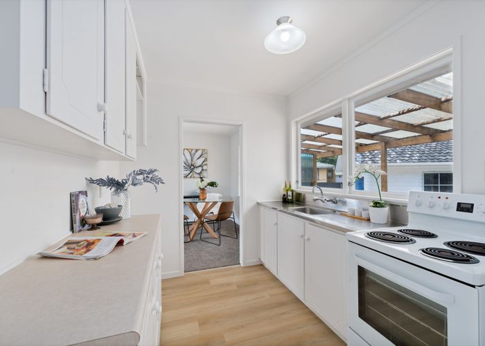  at 402 West Coast Road, Glen Eden, Auckland