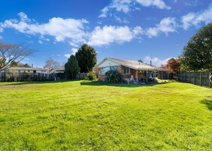  at 35 Kahu Street, Utuhina, Rotorua