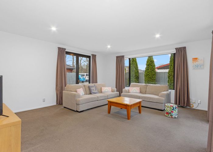  at 25 Roberts Road, Hei Hei, Christchurch City, Canterbury