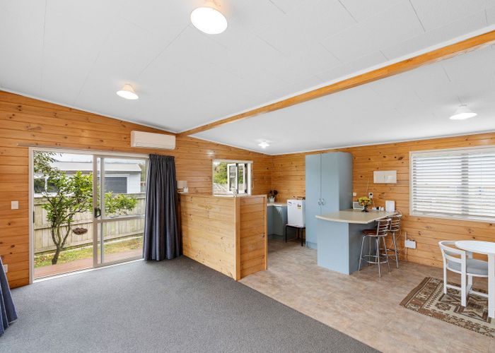  at 39 Kiharoa Street, Otaki Beach, Otaki