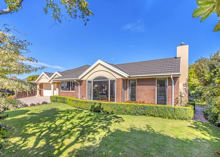  at 10 Dinglebay Place, Casebrook, Christchurch City, Canterbury