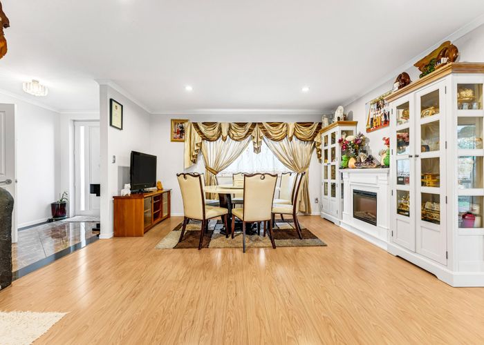  at 2 Creeve Place, Flat Bush, Auckland