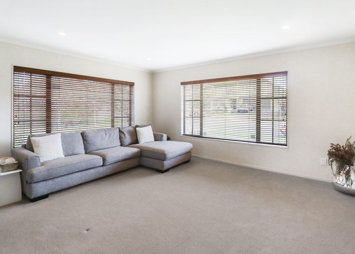 For rent 14 Craigavon Road, Dannemora, Manukau City, Auckland homes