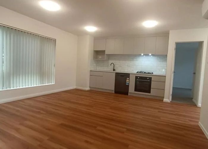  at Rothesay Bay, North Shore City, Auckland