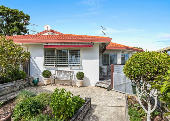  at 12 Palmgreen Court, Stanmore Bay, Rodney, Auckland