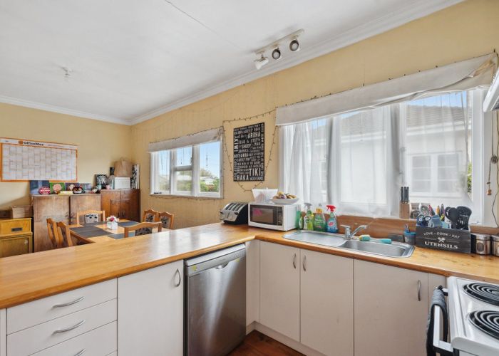  at 1004 Frederick Street West, Mahora, Hastings, Hawke's Bay