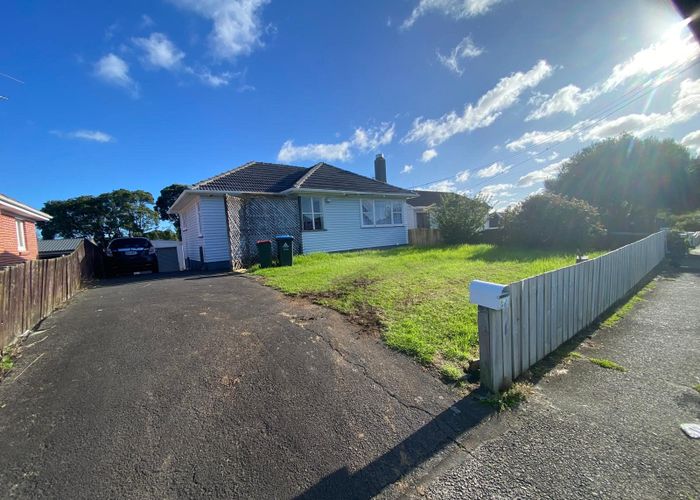  at 24 Farrelly Avenue, Mount Roskill, Auckland City, Auckland