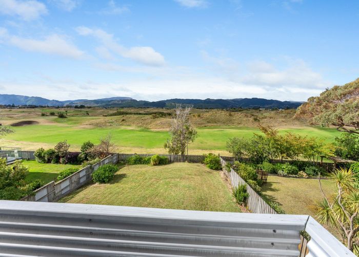  at 46 Golf Road, Paraparaumu Beach, Kapiti Coast, Wellington