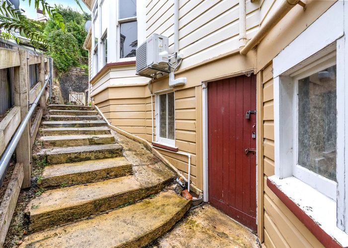  at 3 Tweed Street, Roslyn, Dunedin