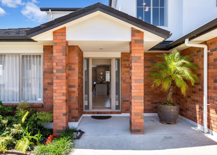  at 11 Aldon Lane, The Gardens, Auckland