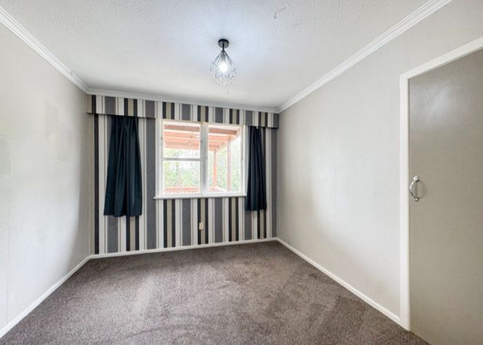  at 309 Main Rd N, Brown Owl, Upper Hutt, Wellington