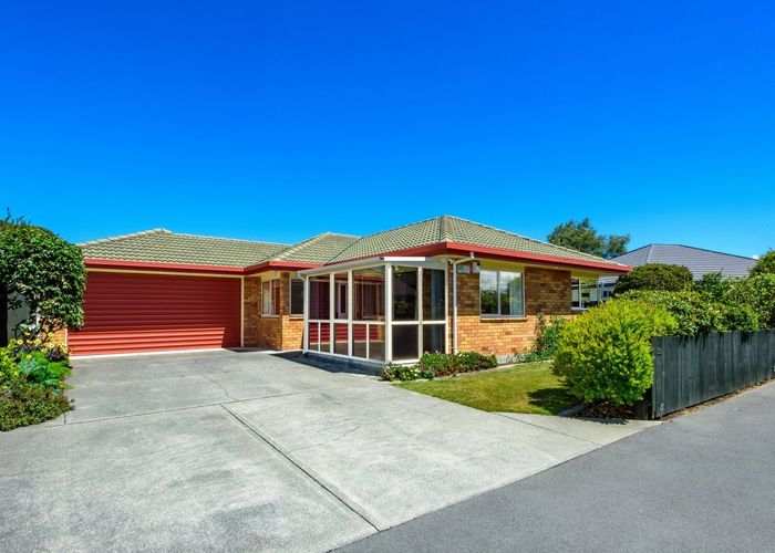  at 7B Ronald George Place, Parklands, Christchurch