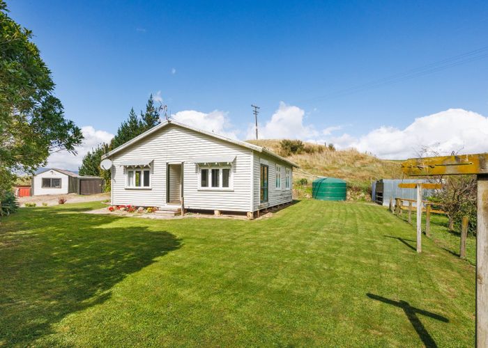  at 11 Ridge Road, Ashhurst, Palmerston North, Manawatu / Whanganui