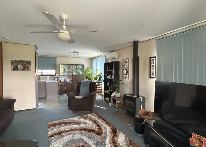  at 2/141 Carnoustie Drive, Manurewa, Manukau City, Auckland