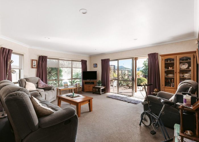  at 14 Ohuirehe Road, Coastlands, Whakatane
